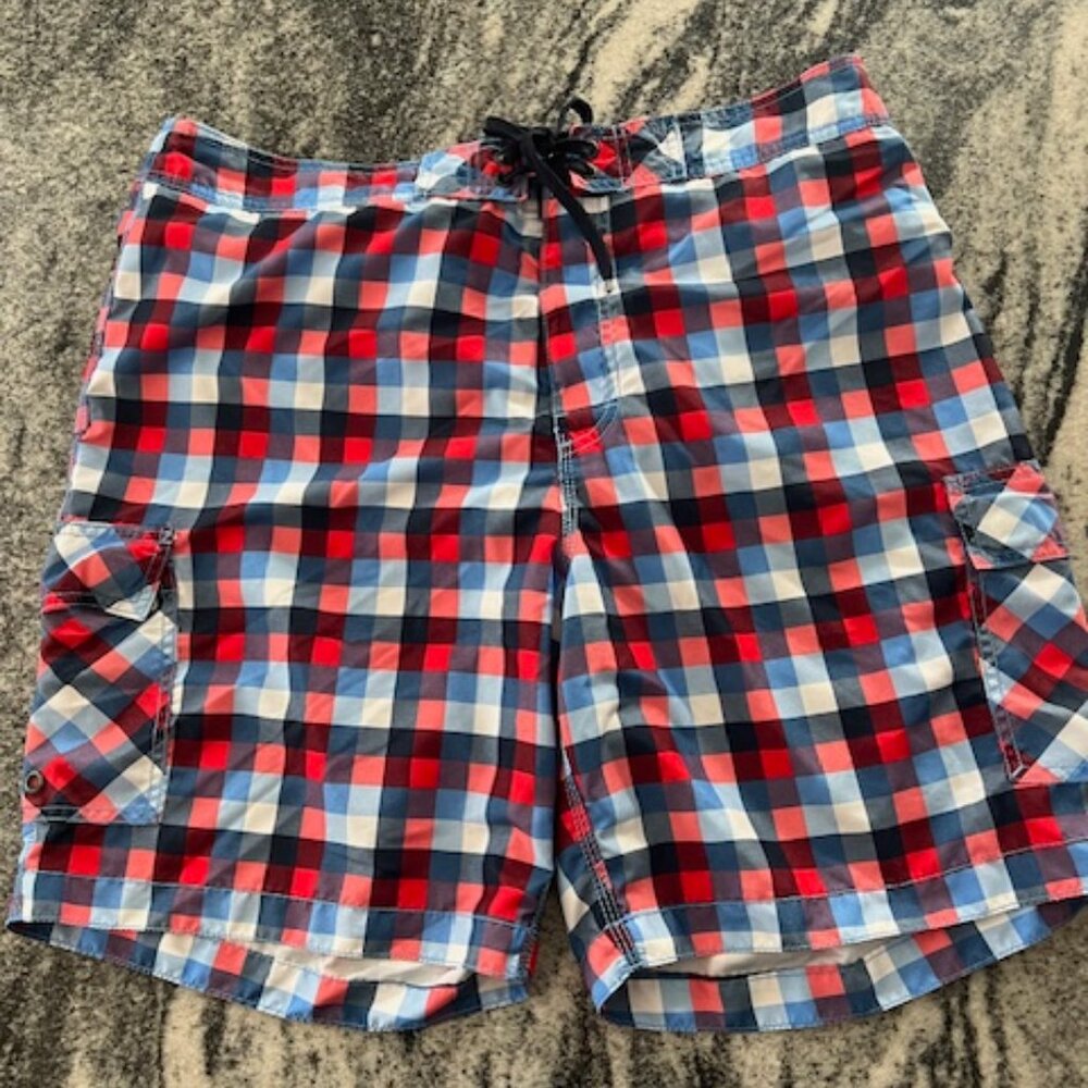Old Navy red/white/blue plaid shorts elastic drawstring waist mesh lining XL